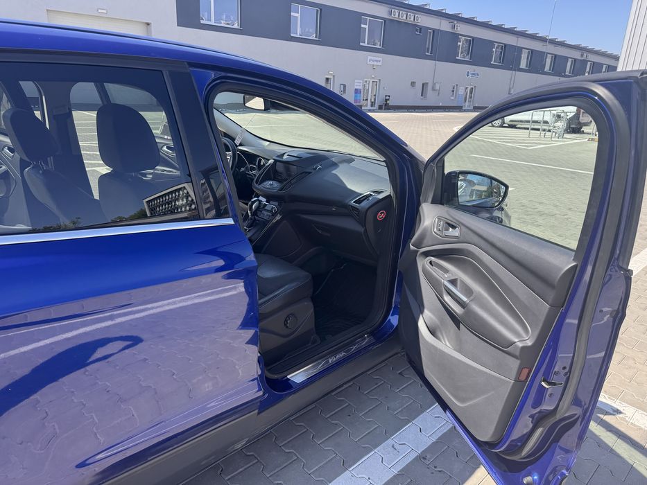 Vand Ford Kuga 2.0d 150cp AWD 2016