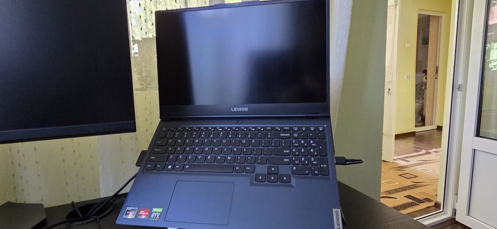 Laptop Lenovo legion 5 15ACH6H