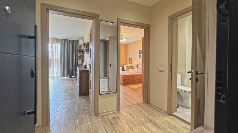 Дава се под наем Двустаен апартамент в София, Красно село - 71 кв.м за 867.51 € - Снимка #8