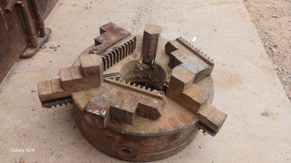 Такарни патрон д350