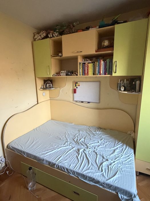 Vand Mobila camera copil +birou