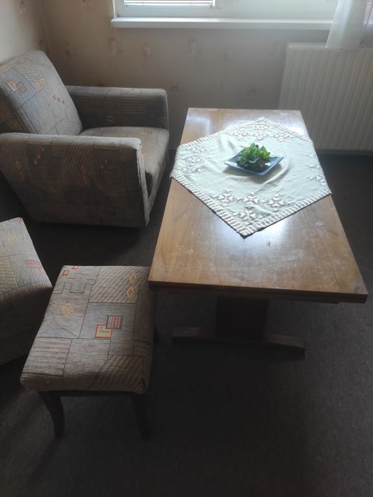 Продавам мебели втора употреба.