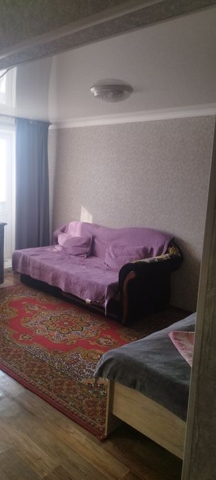 Посуточно однушка напротив ТД декор