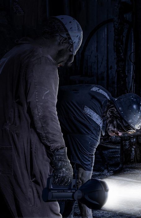 Lanterna  Led Cree SUA Trepied  Power Bank MODEL NOU 16CM!