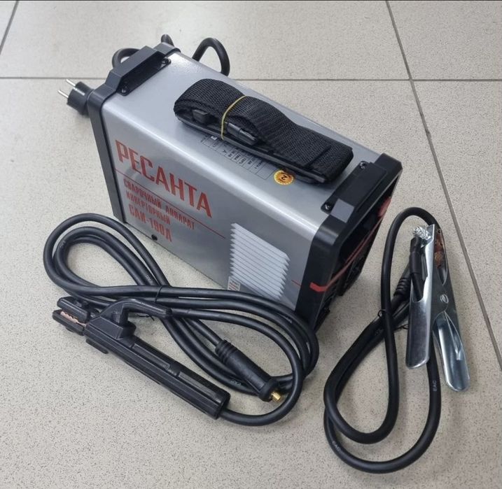Сварочный инвертор Ресанта САИ-190Д