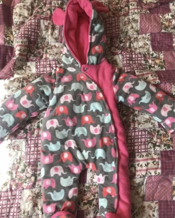 Продам два комбинезона