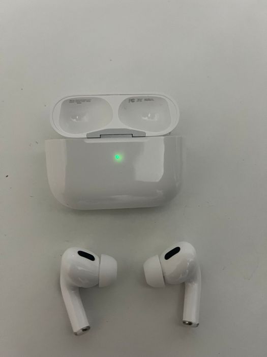 Căști wireless tip AirPods Pro Gen 1 – noi sigilate, bass puternic