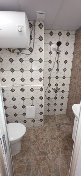 Дава се под наем Ателие в Плевен, Широк център - 30 кв.м за 204 € - Снимка #3