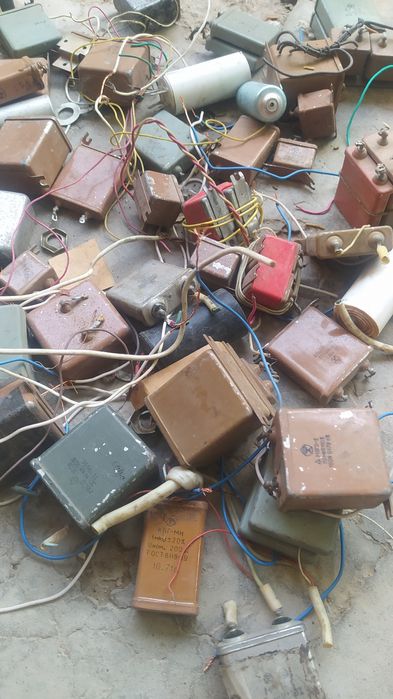 Конденсаторы/конденсаторлар