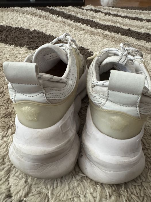 Versace Chain Reaction