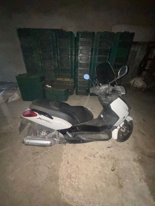 Скутер Yamaha X-max 250 нов внос