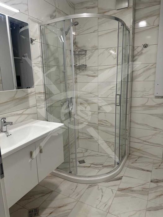 Дава се под наем Тристаен апартамент в София, Медицинска академия - 90 кв.м за 1000 € - Снимка #9