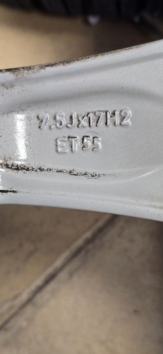 Лети джанти RIal 5x108 от 4x4 с гуми 235/55/17 Ford Kuga