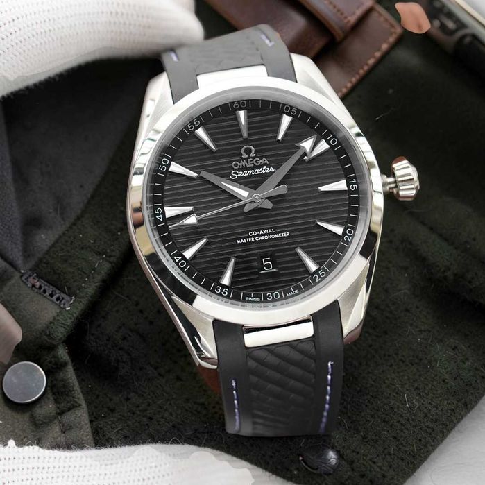 Мъжки OMEGA Seamaster Aqua Terra с автоматичен механизъм