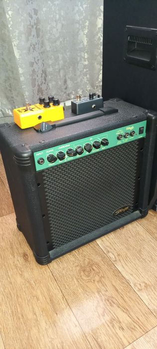 Электро гитара страдокастер в полном боекомплекте