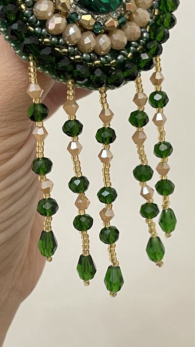 Брошь ручной работы