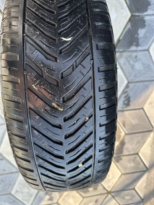 Jante aliaj Skoda Rapid Fabia  / Volkswagen R15  5 x 100 / 5x100 + cauciucuri 185 / 60 / r15