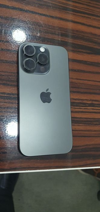 Продам Айфон 16 про 256гб в идеале