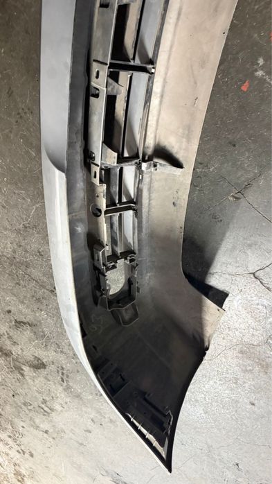 Бампер е39 рестайлинг передний