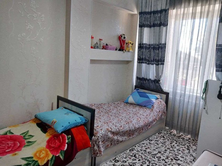 Предлагается уникальный двухуровневый дюплекс рядом с метро бий