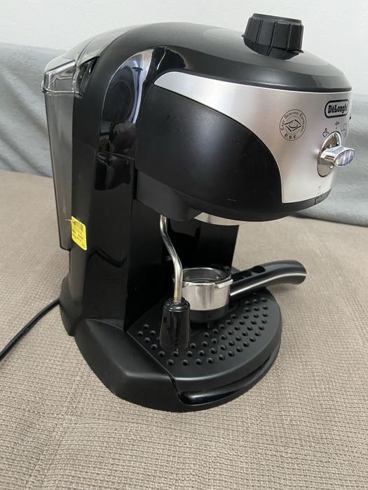 Vând Espressor Cafea DeLonghi