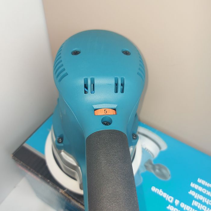 Орбитален виброшлайф Makita BO6030