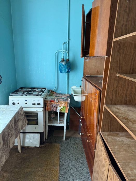 Юнусабад 9 кварталда 1 хона уй ижарага берилади