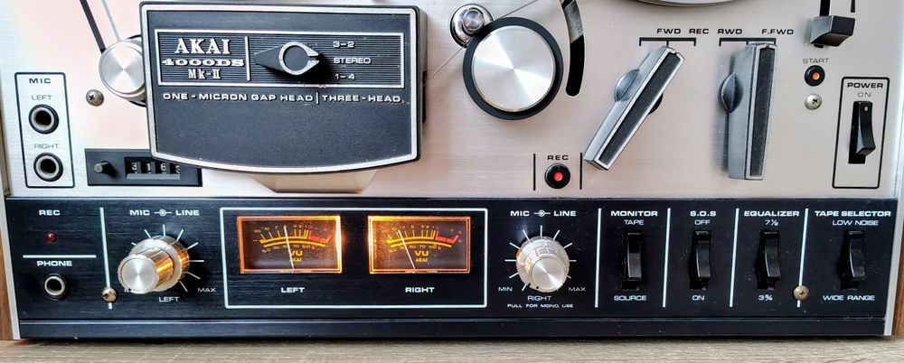 Magnetofon Akai 4000DS mk2