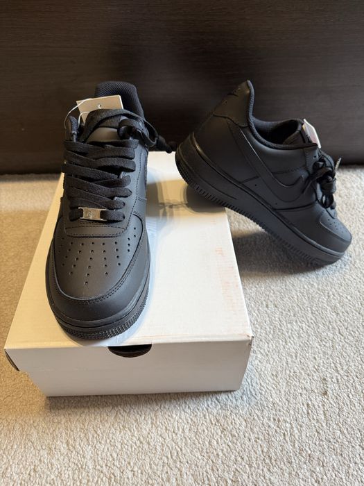Nike air force 1 black