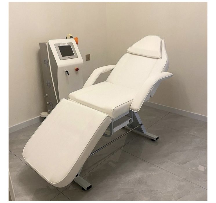 Кушетка в салон красоты