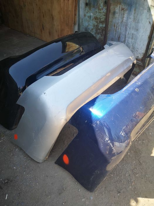 Задний бампер на тойоту камри 40