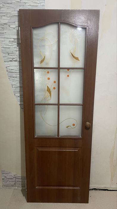 Двери недорого продам