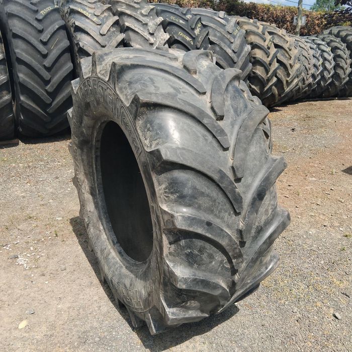 Cauciucuri 540/65R28  Vredestein Anvelope PRET BUN. Profita!