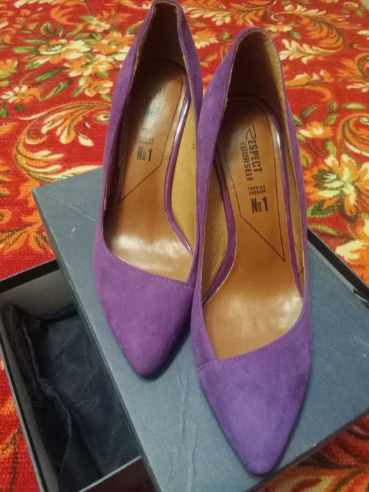 Продам стильные туфельки, новые