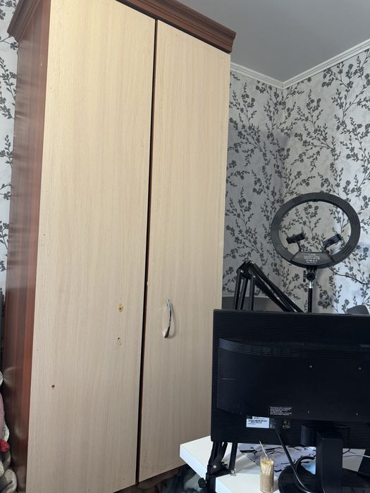 отдам шкаф на дрова