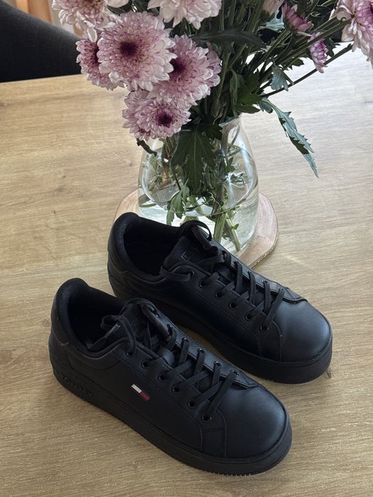 Дамски кецове Tommy Jeans