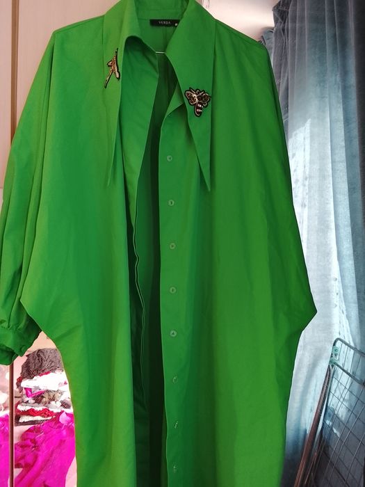 Женская одежда и обувь