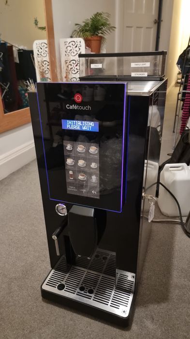 Masina de cafea
 Coffe