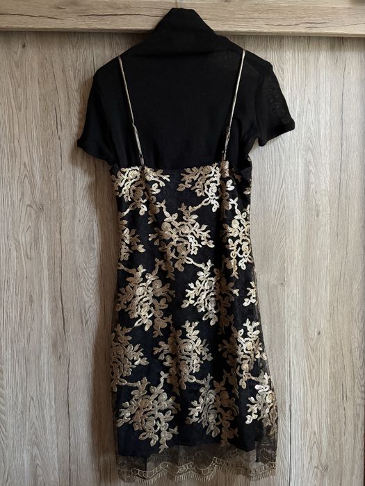 GUESS Чисто Нова с етикета оригинална  рокля от две части размер XS