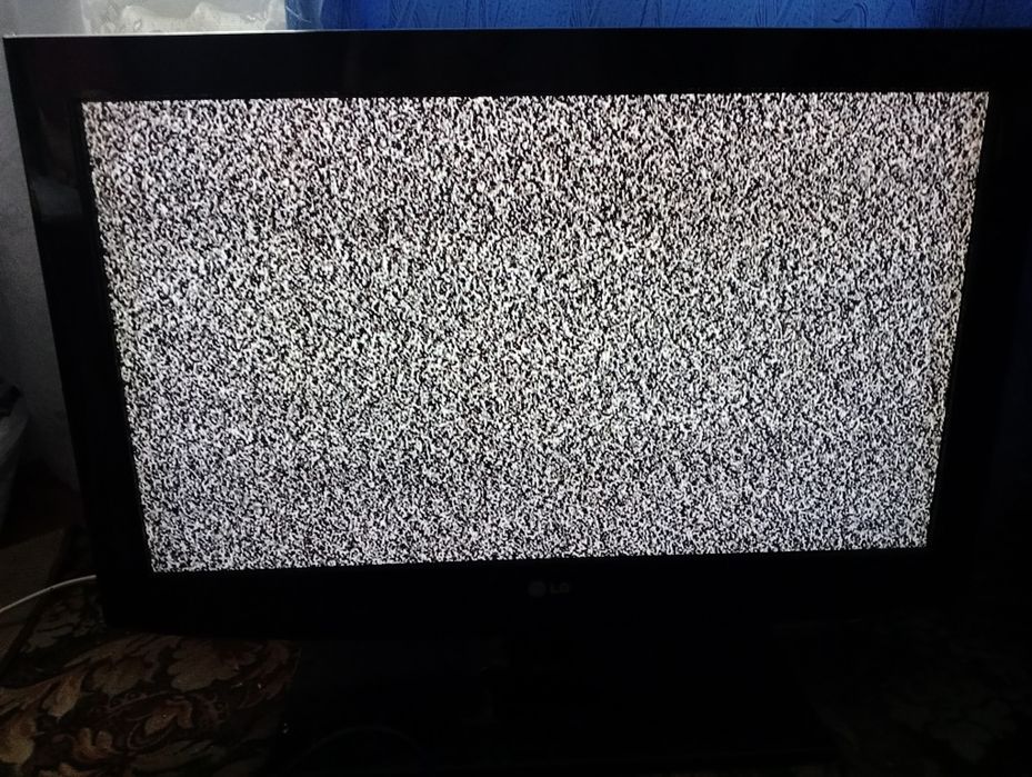 Продам телевизор