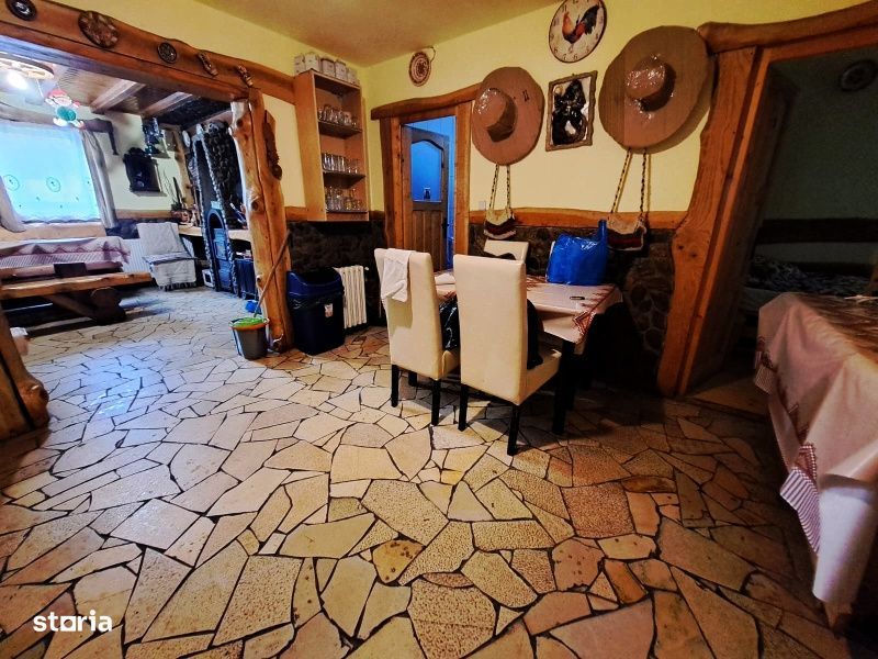 Cabana / Pensiune 9 dormitoare de vanzare, Valea Ierii,  Cluj