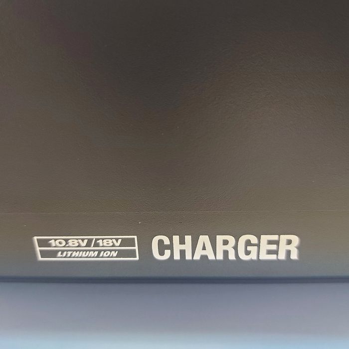 ПРОМОЦИЯ.Радио DeWalt DWST1-81078-QW