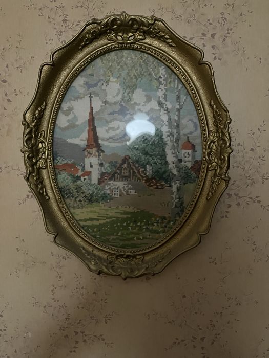 Ръчно шити гоблени с рамки