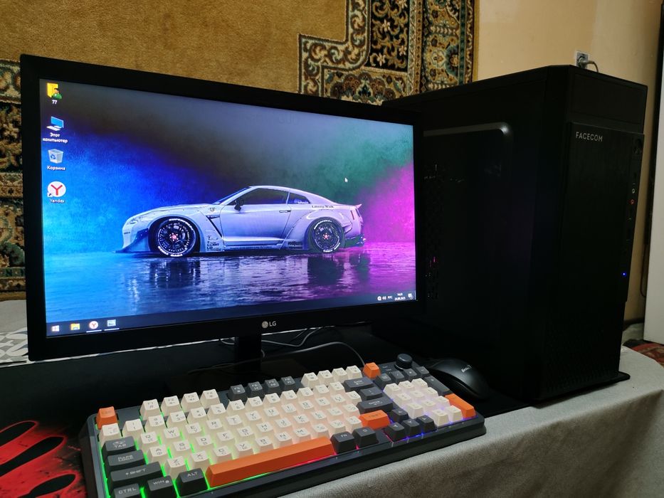 Domawniy kompyuter i3 ozu 8gb