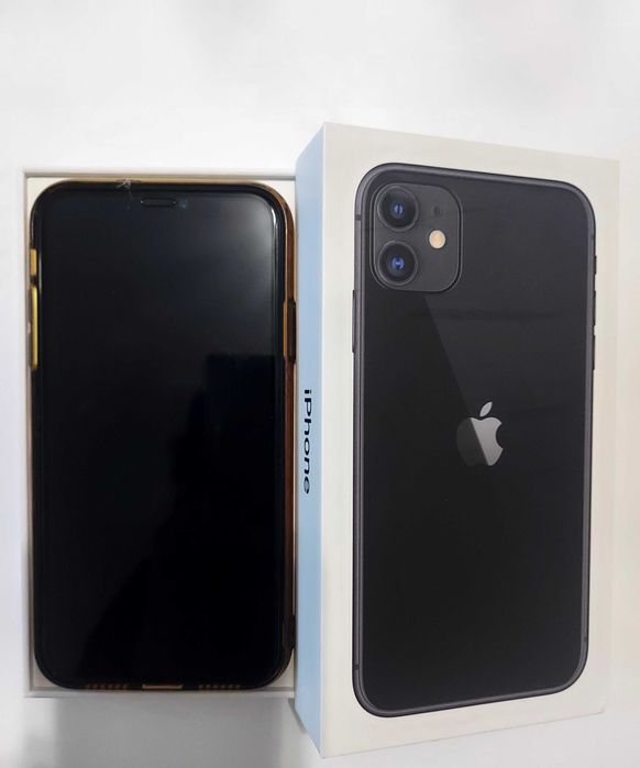 Iphone 11 64 GB+ калъф и предно стъкло
