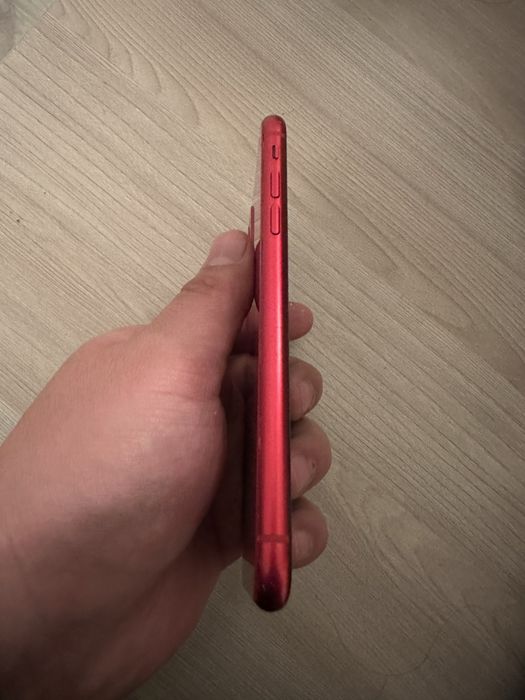 IPhone 11 продам срочно