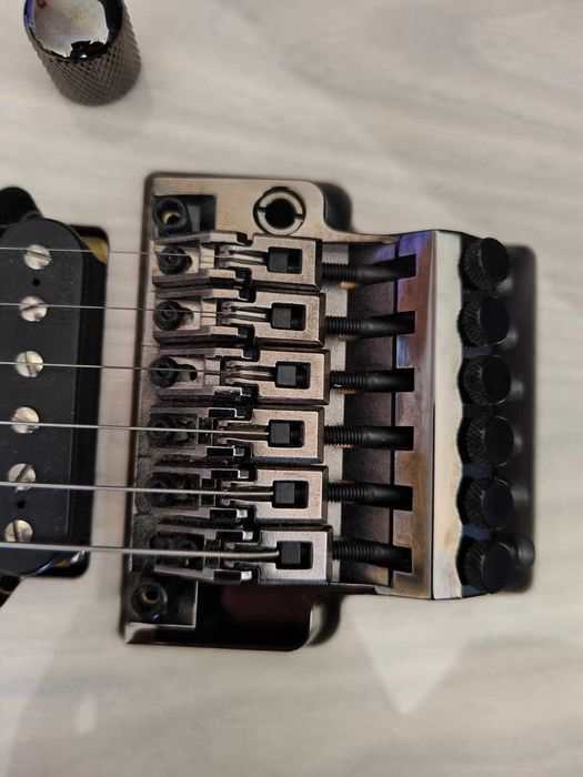 Ibanez Prestige RG652AHM-AWD като нов