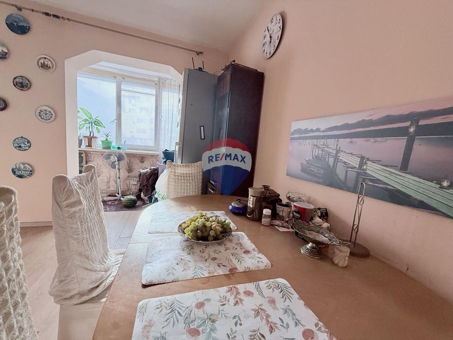 Продава се Тристаен апартамент в Варна, Център - 98 кв.м за 1694 €/кв.м - Снимка #2