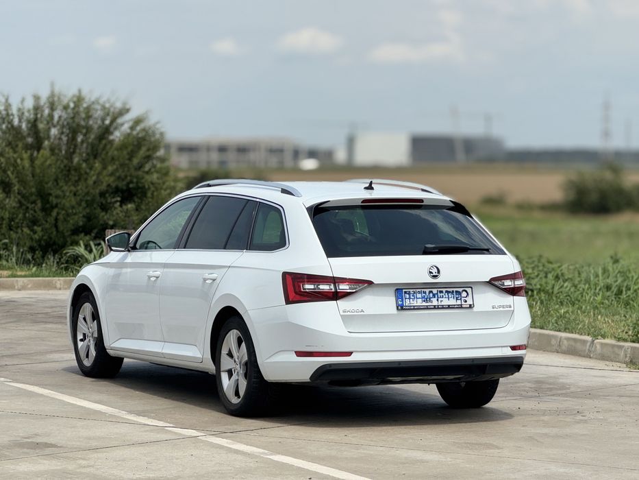 SKODA Superb 2018 — imagine 4