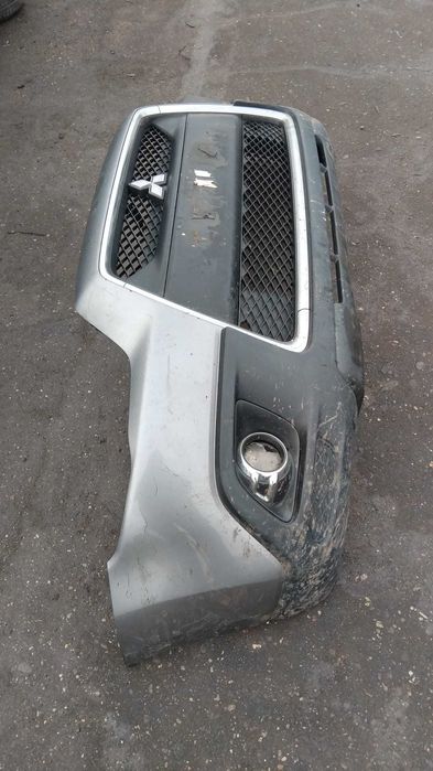 Bara fata Mitsubishi Asx an 2011